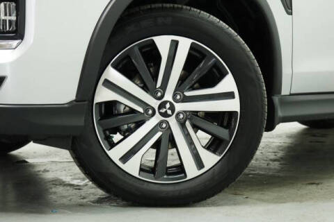 2026 Mitsubishi Outlander Sport ES