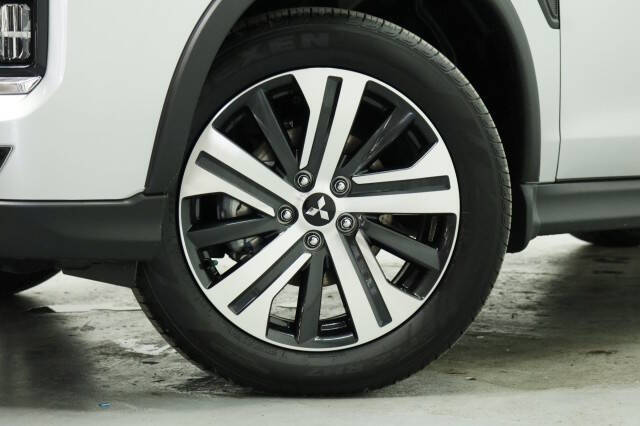 2026 Mitsubishi Outlander Sport ES