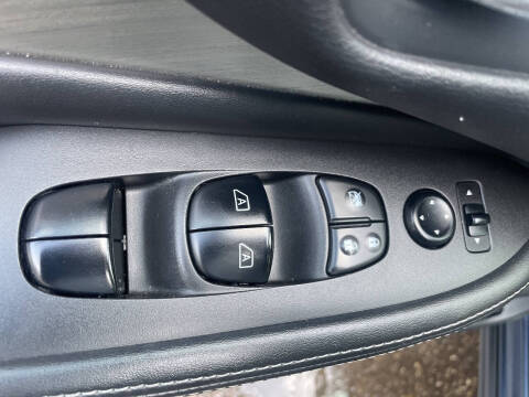 2015 Nissan Murano SV