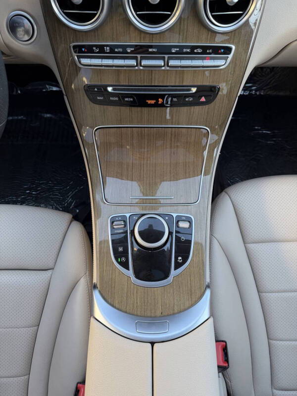 2018 Mercedes-Benz GLC GLC 300