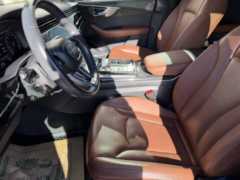 2019 Audi Q8 quattro Premium Plus 55 TFSI