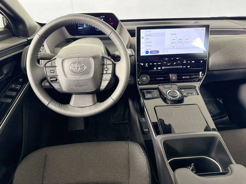 2024 Toyota bZ4X XLE