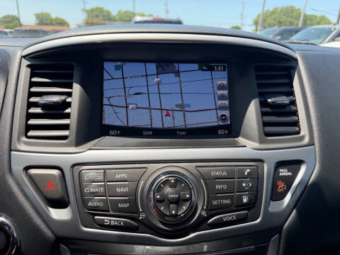 2020 Nissan Pathfinder SL
