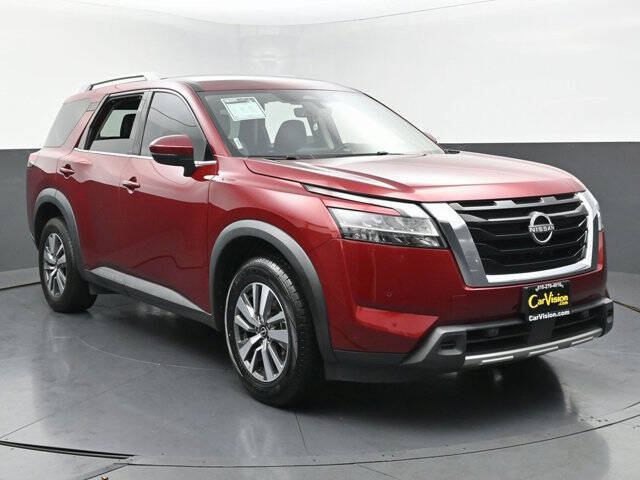 2023 Nissan Pathfinder SL