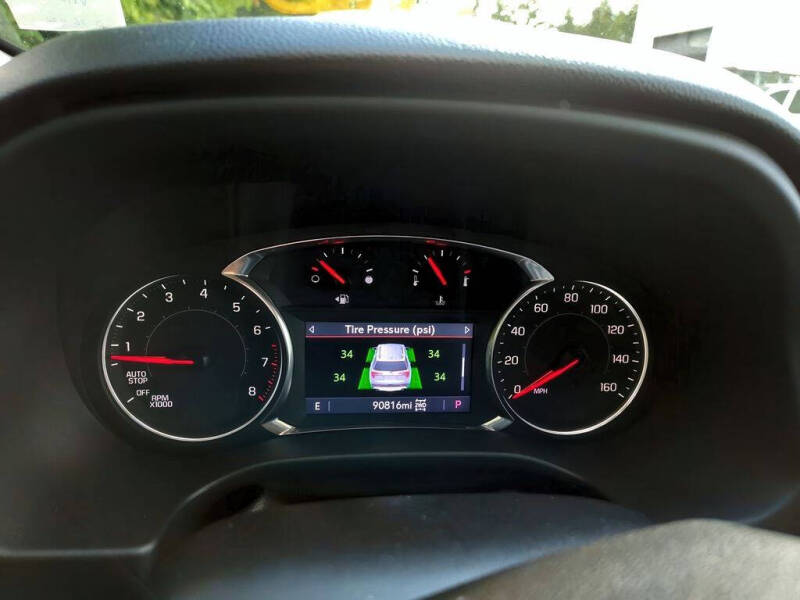 2021 GMC Acadia AT4