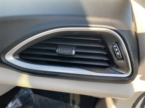 2020 Chrysler Pacifica Hybrid Touring