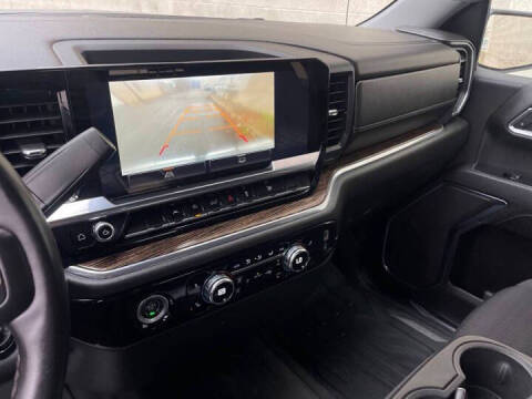 2023 GMC Sierra 1500 SLE
