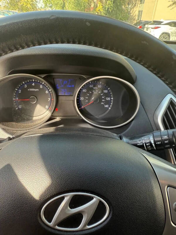 2011 Hyundai Tucson
