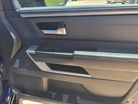 2024 Toyota Tundra Platinum HV