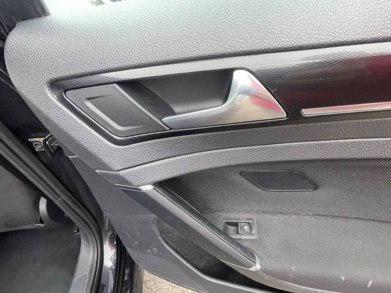 2017 Volkswagen Golf GTI S