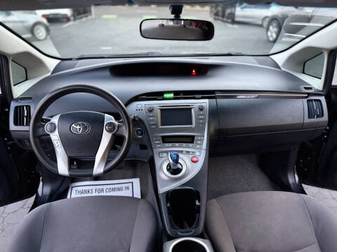 2015 Toyota Prius Two