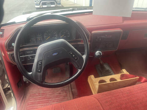 1989 Ford F-150 XLT Lariat