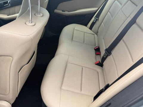2010 Mercedes-Benz E-Class