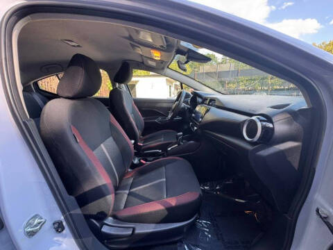 2024 Nissan Versa SR