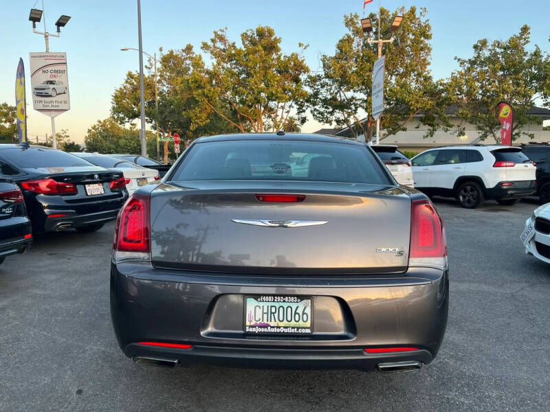 2016 Chrysler 300 S Alloy Edition