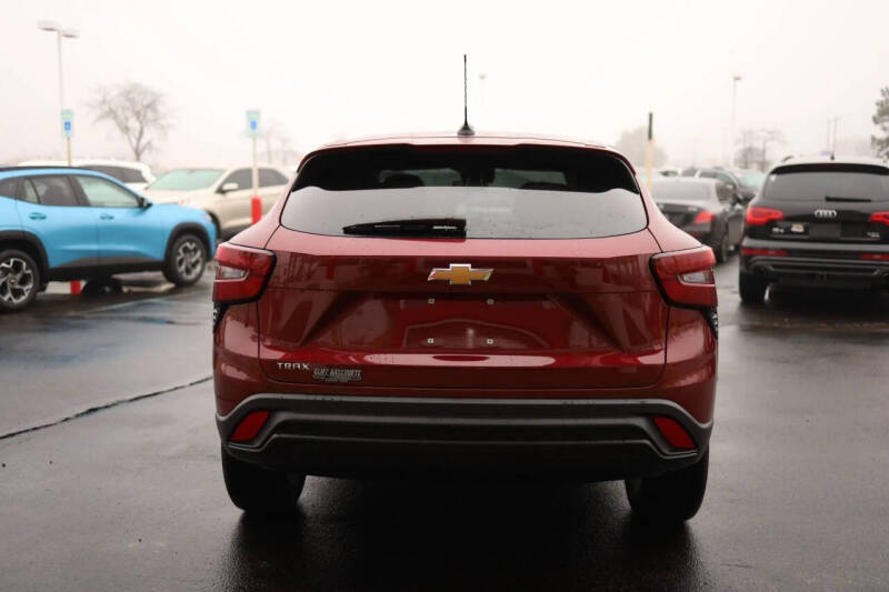 2024 Chevrolet Trax LS