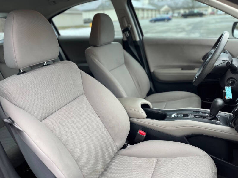2017 Honda HR-V LX