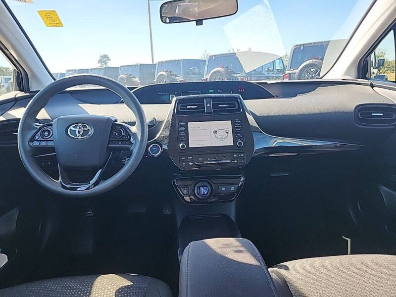2020 Toyota Prius LE AWD-e