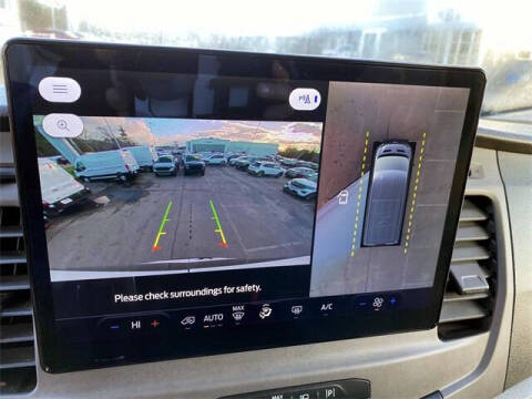 2022 Ford Transit 350 XLT