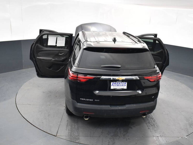 2022 Chevrolet Traverse LT Leather