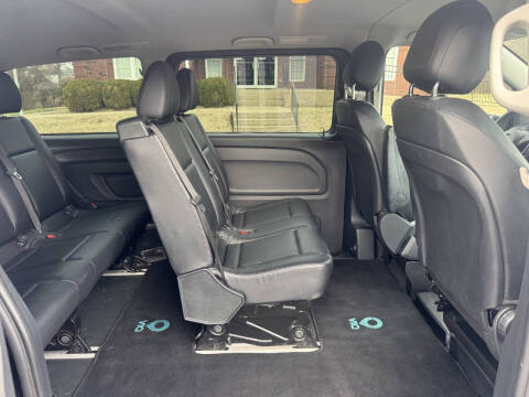 2017 Mercedes-Benz Metris Passenger