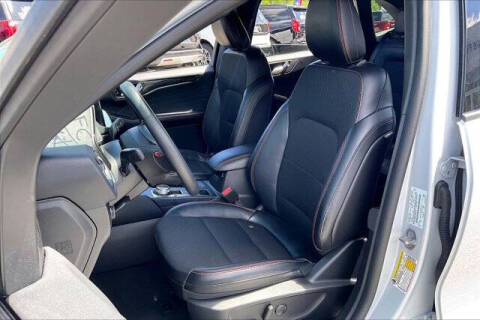 2025 Ford Escape Hybrid ST-Line