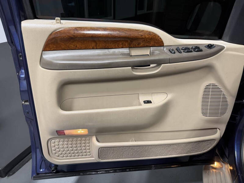 2002 Ford Excursion Limited