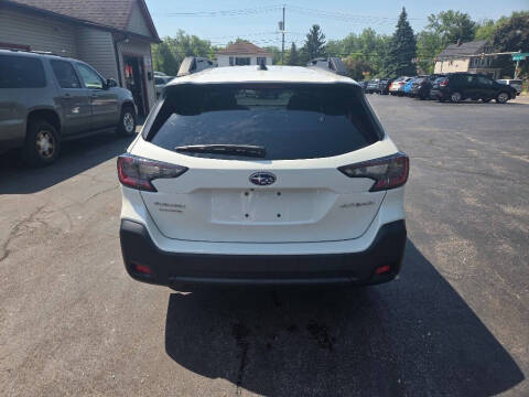 2023 Subaru Outback Premium
