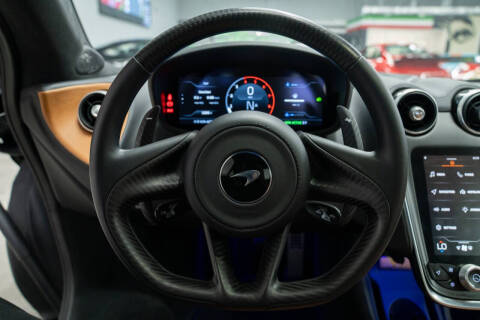 2025 McLaren GTS
