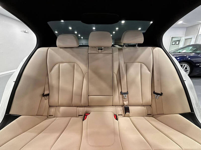 2020 BMW 3 Series 330i
