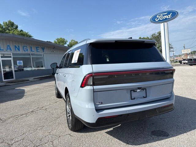 2025 Lincoln Navigator Reserve