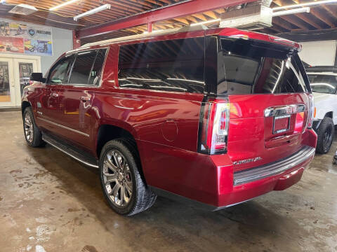 2016 GMC Yukon XL Denali