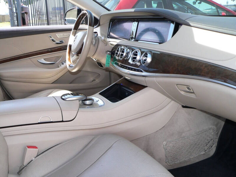 2015 Mercedes-Benz S-Class S 550