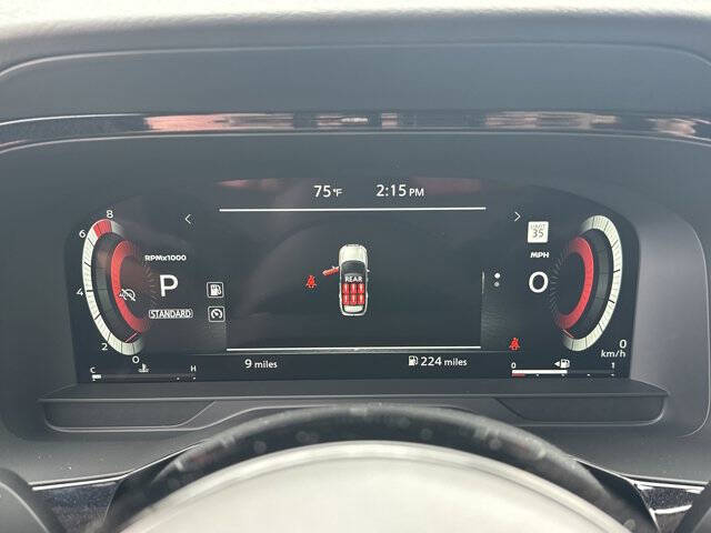 2025 Nissan Pathfinder Platinum