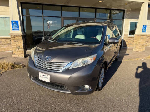 2014 Toyota Sienna Limited 7-Passenger