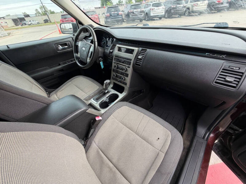 2010 Ford Flex SE
