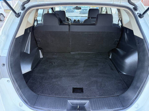 2010 Nissan Rogue S Krom