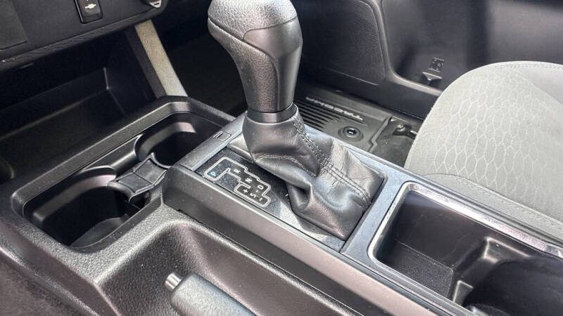 2019 Toyota Tacoma SR