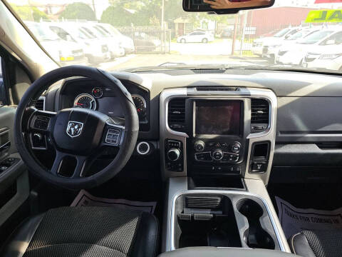 2018 RAM 1500 Lone Star Silver