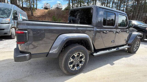 2026 Jeep Gladiator Sahara
