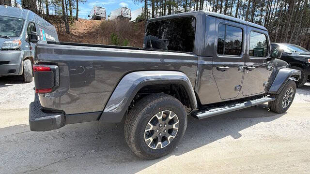 2026 Jeep Gladiator Sahara