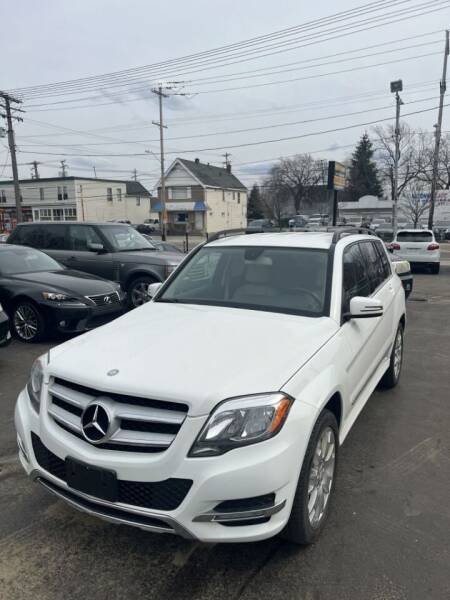 2013 Mercedes-Benz GLK for sale at DRIVE TREND in Cleveland OH