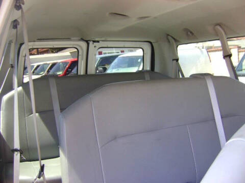 2011 Ford E-Series E-350 SD XL