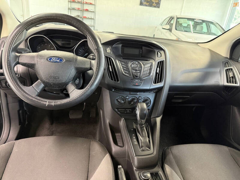 2012 Ford Focus S