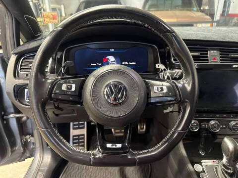 2018 Volkswagen Golf R 4Motion