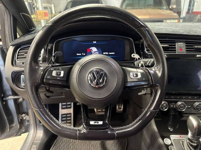 2018 Volkswagen Golf R 4Motion