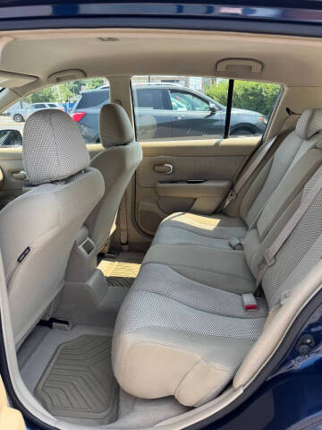 2008 Nissan Versa 1.8 S
