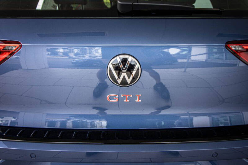 2026 Volkswagen Golf GTI Autobahn