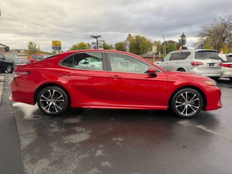 2019 Toyota Camry SE