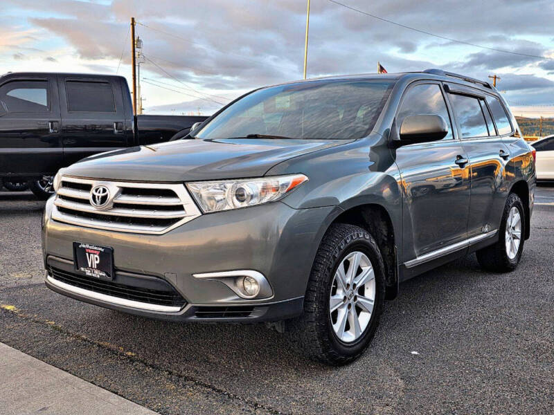 2011 Toyota Highlander SE